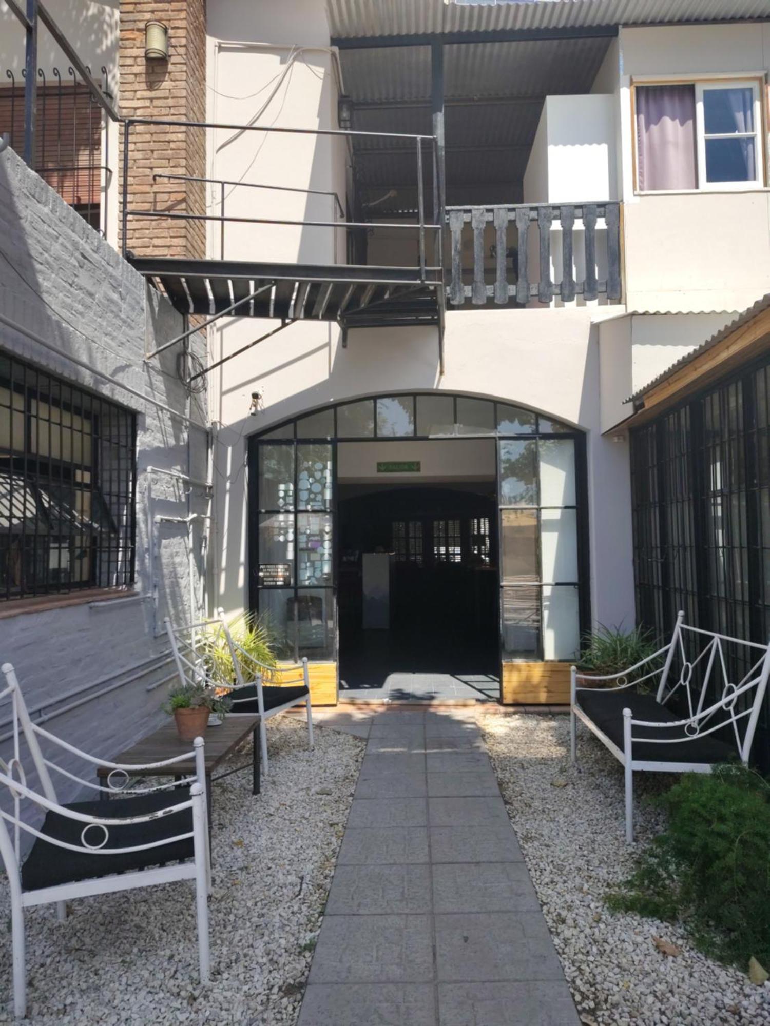 Mora Hostel Mendoza Exterior photo